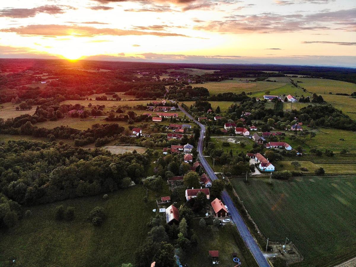 Boronaház *