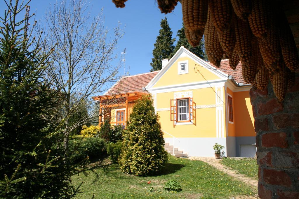 Boronaház